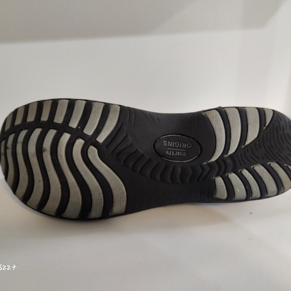 Earth Origins Sophie Sandal-Right shoe ONLY - Picture 5 of 7